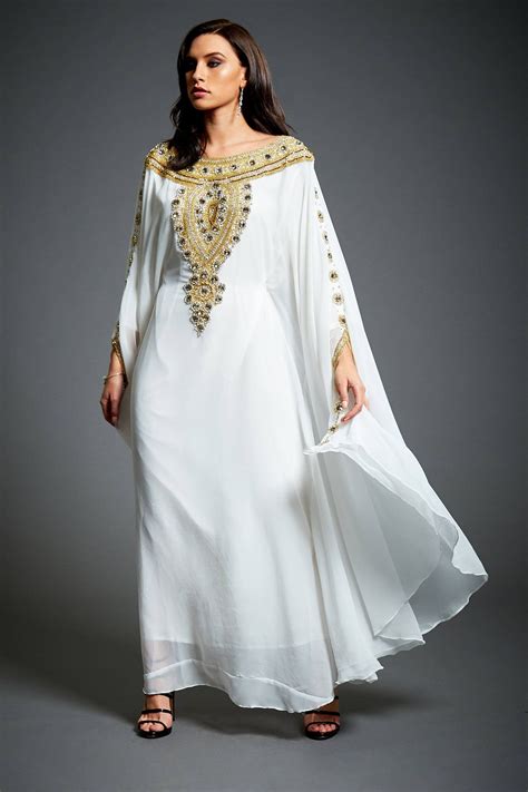 caftan outfits.